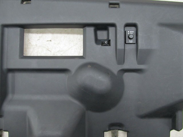 2004-2009 LEXUS RX350 RX330 OEM LEFT FRONT COVER PANEL 55607-0E020