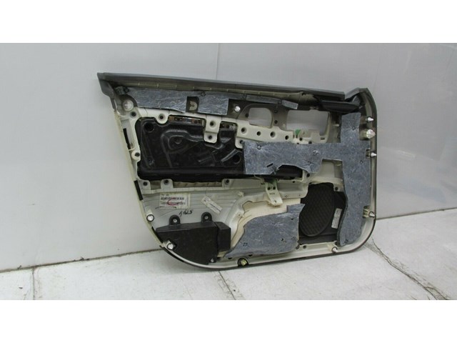 2010-2012 LINCOLN MKZ OEM RIGHT FRONT INTERIOR DOOR PANEL 