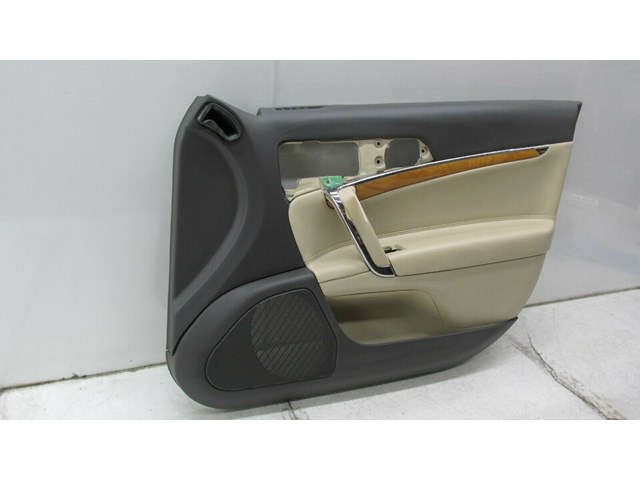 2010-2012 LINCOLN MKZ OEM RIGHT FRONT INTERIOR DOOR PANEL 