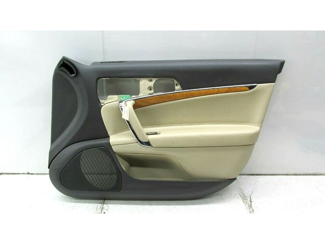 2010-2012 LINCOLN MKZ OEM RIGHT FRONT INTERIOR DOOR PANEL 