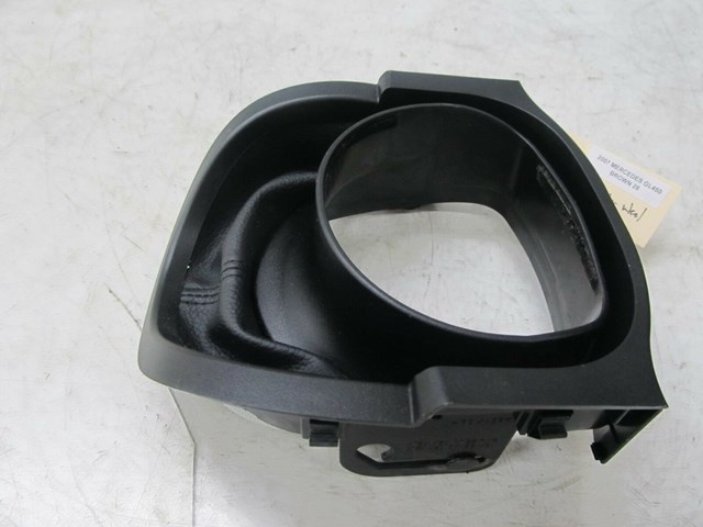 2007-2012 MERCEDES GL450 X164 OEM LEFT FRONT STEERING WHEEL COLUMN COVER