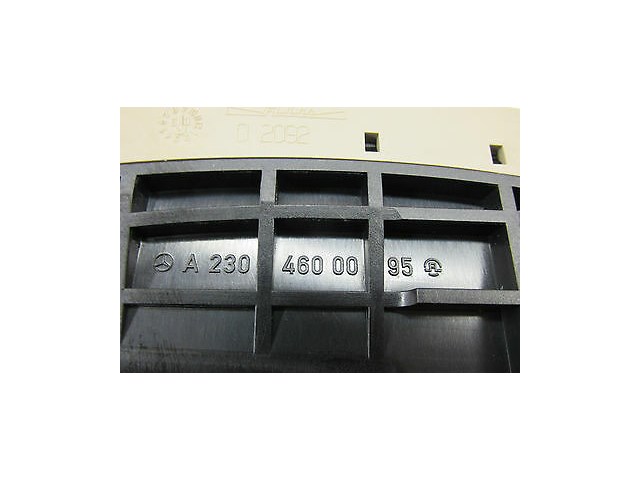 2004-2006 MERCEDES BENZ SL600 R230 OEM STEERING WHEEL COLUMN SUPPORT BEZEL FRAME