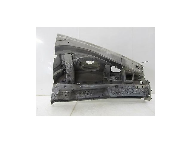 2004-2008 MASERATI QUATTROPORTE M139 OEM RIGHT FRONT FRAME RAIL TOWER APRON 