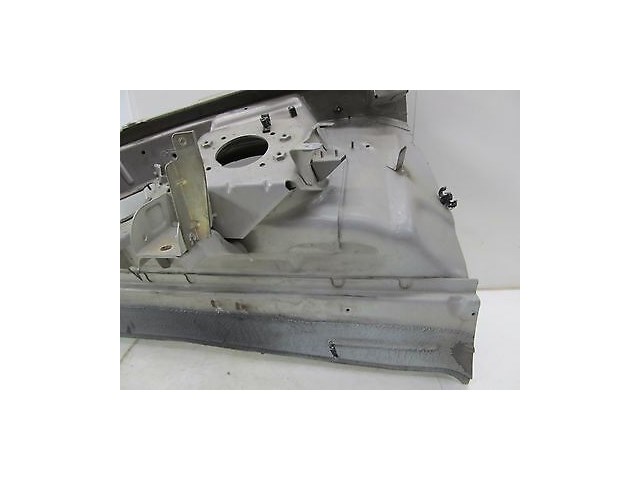 2004-2008 MASERATI QUATTROPORTE M139 OEM RIGHT FRONT FRAME RAIL TOWER APRON 