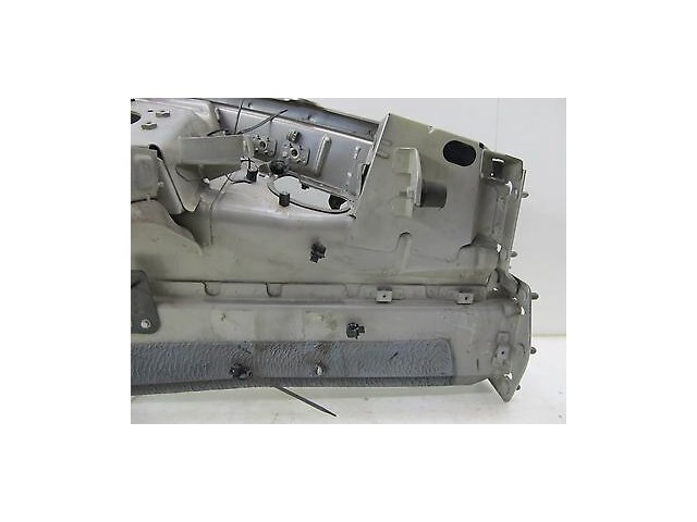 2004-2008 MASERATI QUATTROPORTE M139 OEM LEFT FRONT FRAME RAIL TOWER APRON 