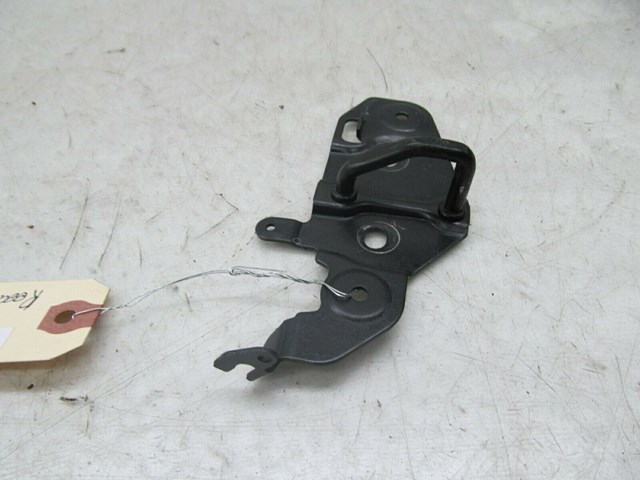 2014-2018 INFINITI Q50 OEM REAR LOCK LATCH HOOK 