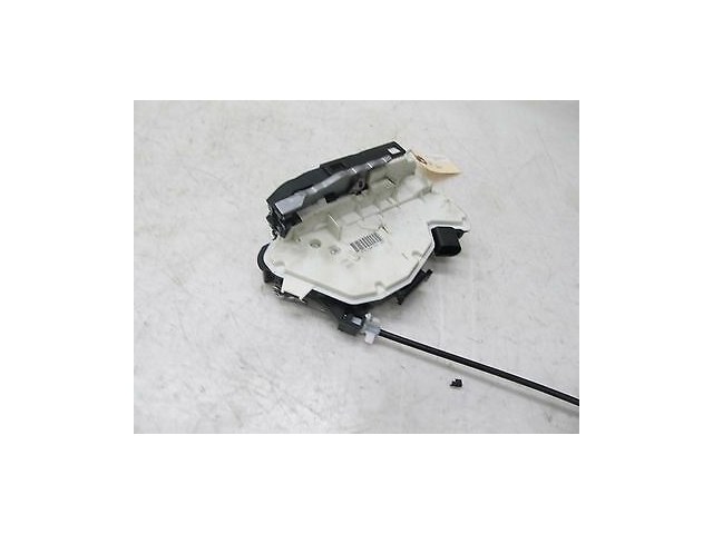 2009-2016 VOLKSWAGEN CC OEM RIGHT FRONT PASSENGER SIDE DOOR LOCK LATCH 