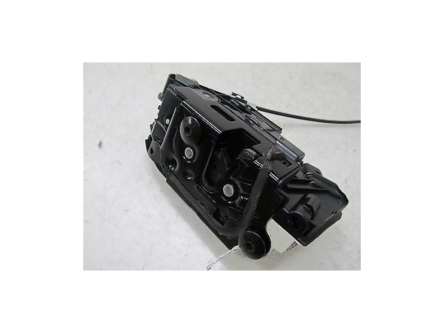 2009-2016 VOLKSWAGEN CC OEM RIGHT FRONT PASSENGER SIDE DOOR LOCK LATCH 