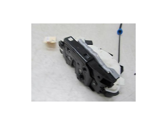 2009-2016 VOLKSWAGEN CC OEM RIGHT FRONT PASSENGER SIDE DOOR LOCK LATCH 