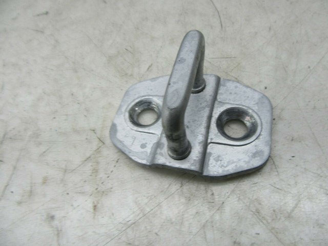 2012-2015 MERCEDES C250 COUPE W204 OEM LEFT FRONT DOOR LOCK LATCH HINGE 