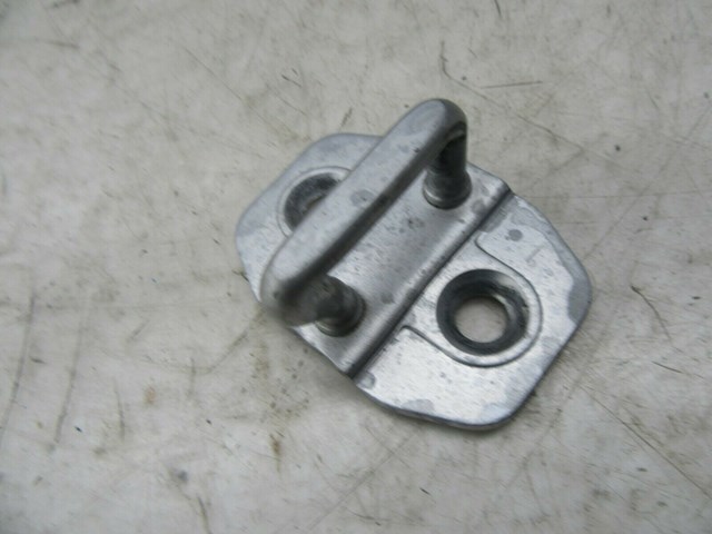 2012-2015 MERCEDES C250 COUPE W204 OEM LEFT FRONT DOOR LOCK LATCH HINGE 