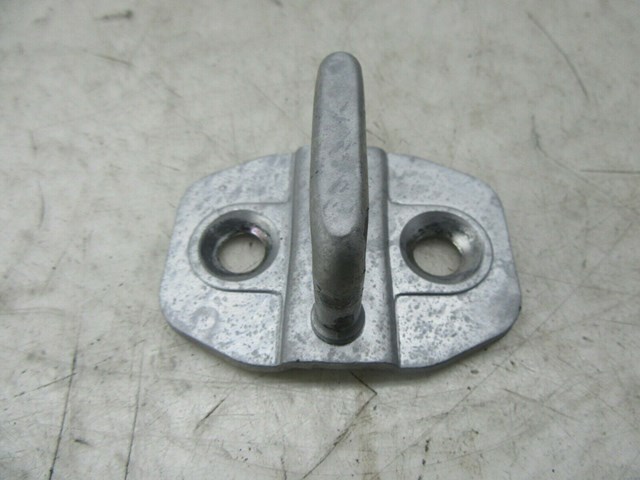 2012-2015 MERCEDES C250 COUPE W204 OEM RIGHT FRONT DOOR LOCK LATCH HINGE