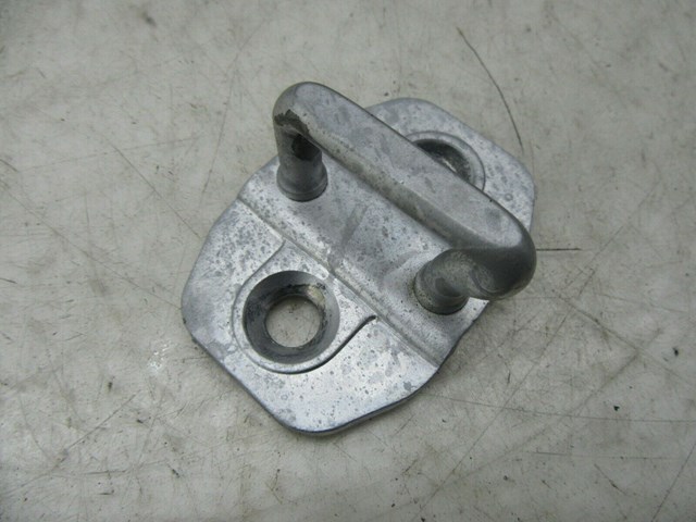 2012-2015 MERCEDES C250 COUPE W204 OEM RIGHT FRONT DOOR LOCK LATCH HINGE