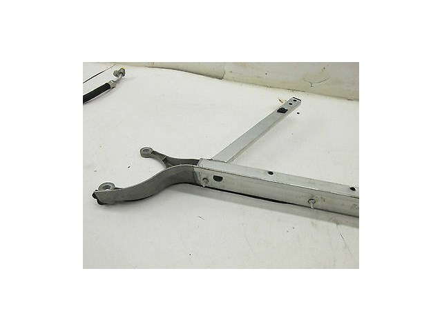 2004-2006 AUDI A8 L QUATTRO D3 OEM STRUT BAR TOWER BRACE / CROSS-MEMBER BRACKET