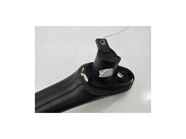 2004-2005 MERCEDES BENZ CLK500 W209 OEM RIGHT FRONT PASSENGER DOOR PULL HANDLE