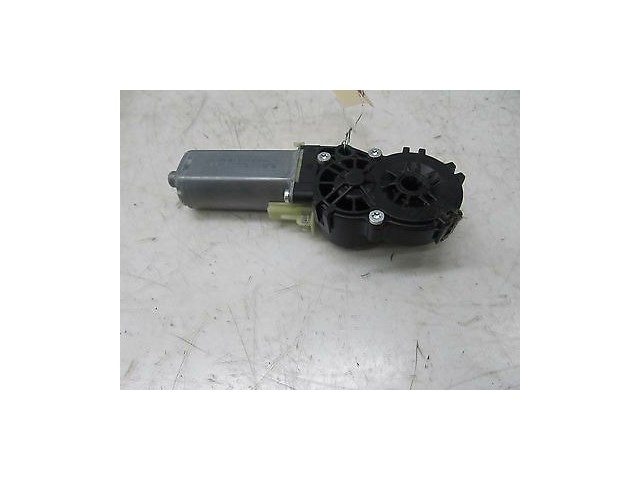 2008-2013 VOLKSWAGEN GTI MK6 OEM LEFT FRONT DRIVERS SIDE RECLINE MOTOR