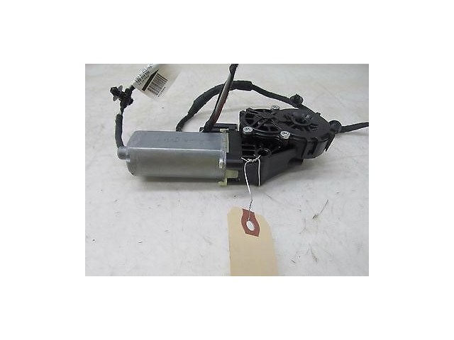 2008-2013 VOLKSWAGEN GTI MK6 OEM RIGHT FRONT PASSENGER SIDE RECLINE MOTOR