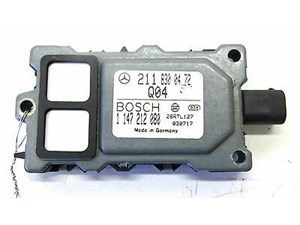 2004-2005 MERCEDES BENZ CLK500 W209 OEM AIR POLLUTANT SENSOR 2118300472