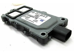 2003-2006 MERCEDES BENZ E500 W211 OEM AIR POLLUTANT SENSOR 2118300472