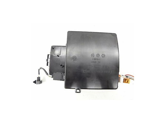 2008-2012 AUDI A4 AVANT WAGON B8 OEM PHONE STORAGE HOLDER W/ CHARGER & AUX INPUT