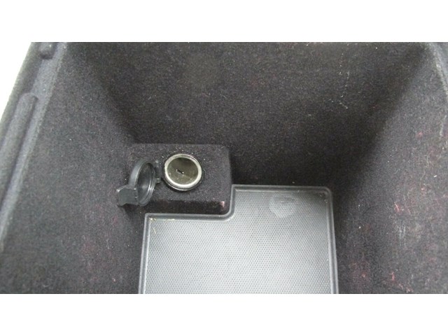   2014-2016 KIA CADENZA OEM CENTER CONSOLE STORAGE COMPARTMENT ASSEMBLY  