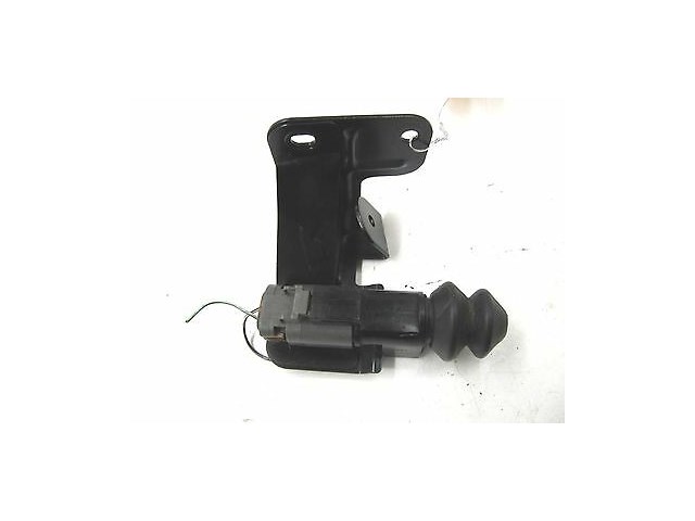 2005-2007 INFINITI G35 COUPE OEM HOOD SENSOR POSITION INDICATOR 