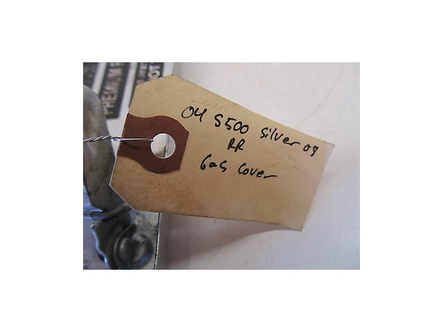2003-2006 MERCEDES BENZ S500 W220 OEM GAS FUEL TANK EXTERIOR DOOR LID COVER