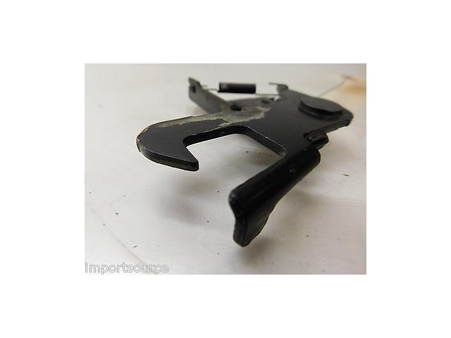 1985-1992 BMW 325i E30 OEM LEFT REAR DECK LID LATCH HOOK LOCK COVERTIBLE
