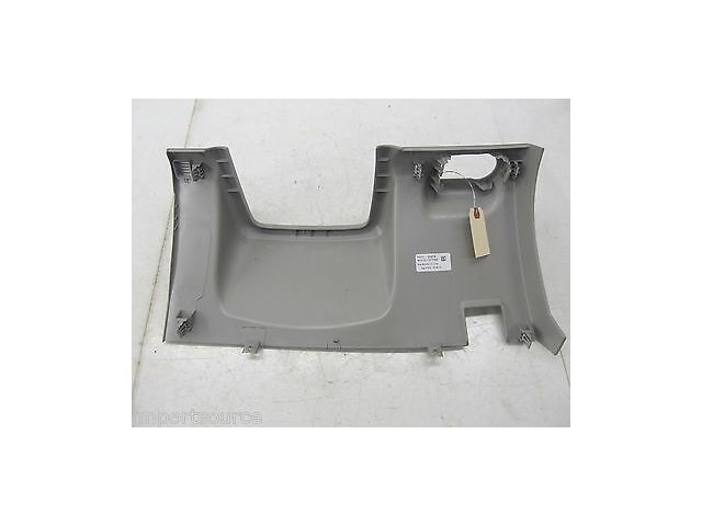 2013-2015 GMC ACADIA OEM LEFT FRONT DRIVERS KNEE BOLSTER PANNEL 22938738