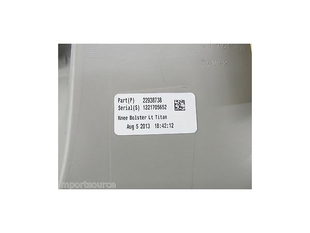 2013-2015 GMC ACADIA OEM LEFT FRONT DRIVERS KNEE BOLSTER PANNEL 22938738