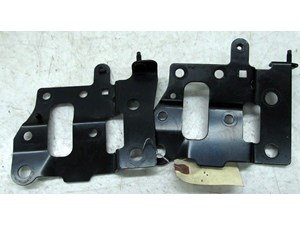2005-2009 SAAB 9-5 OEM FRONT UPPER SUPPORT BRACKETS 