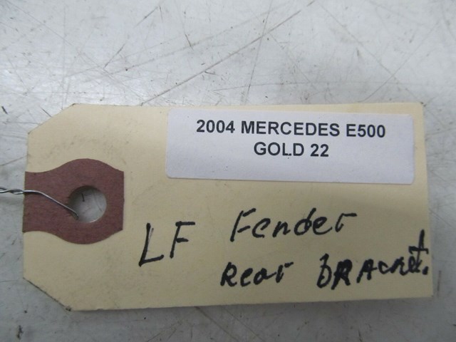 2003-2006 MERCEDES E500 W211 OEM LEFT FRONT FENDER SUPPORT BRACKET