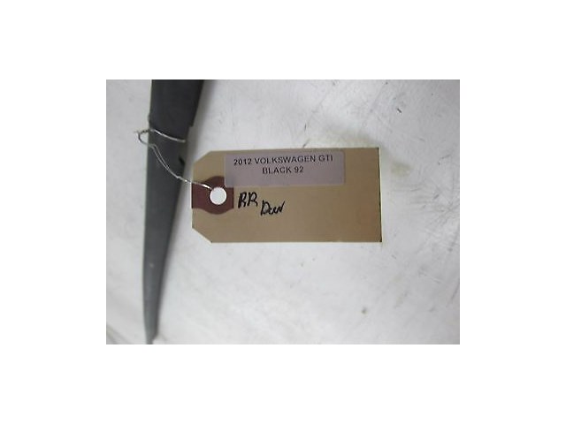 2008-2013 VOLKSWAGEN GTI MK6 OEM RIGHT REAR DOOR WINDOW MOULDING