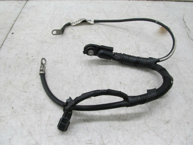 2005-2008 AUDI A6 C6 OEM FRONT STARTER CABLE 