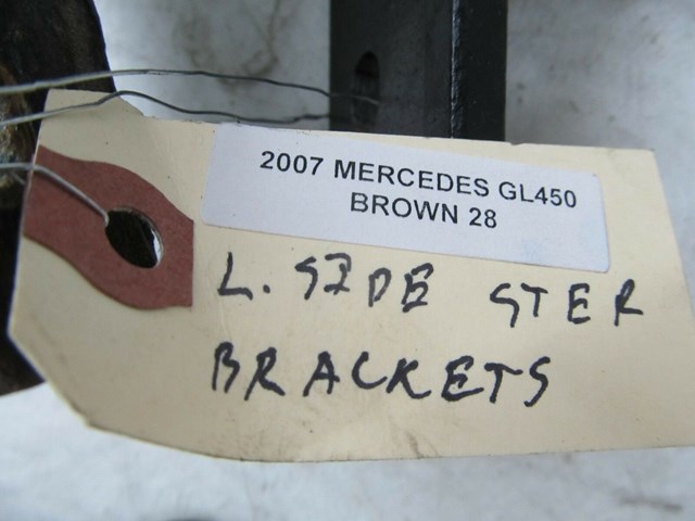 2007-2012 MERCEDES GL450 X164 OEM LEFT SIDE STEP BRACKET SUPPORT HOLDERS 