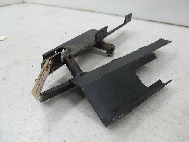 2007-2012 MERCEDES GL450 X164 OEM LEFT SIDE STEP BRACKET SUPPORT HOLDERS 