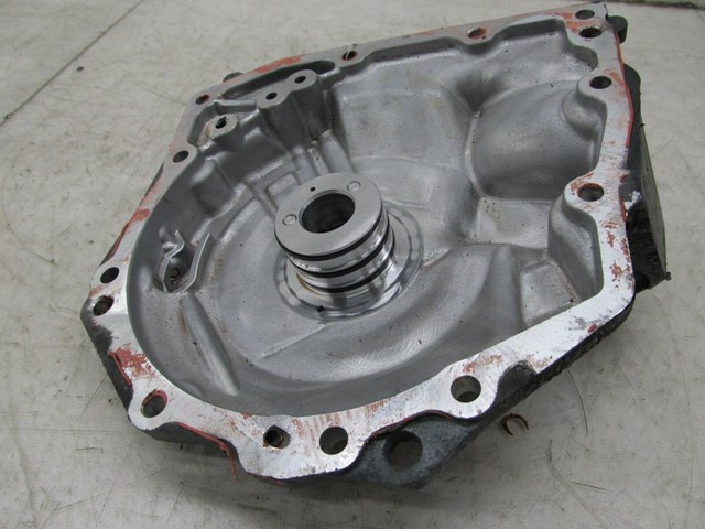  2004-2007 LEXUS RX350 OEM TRANSMISSION COVER MOUNT BRACKET 