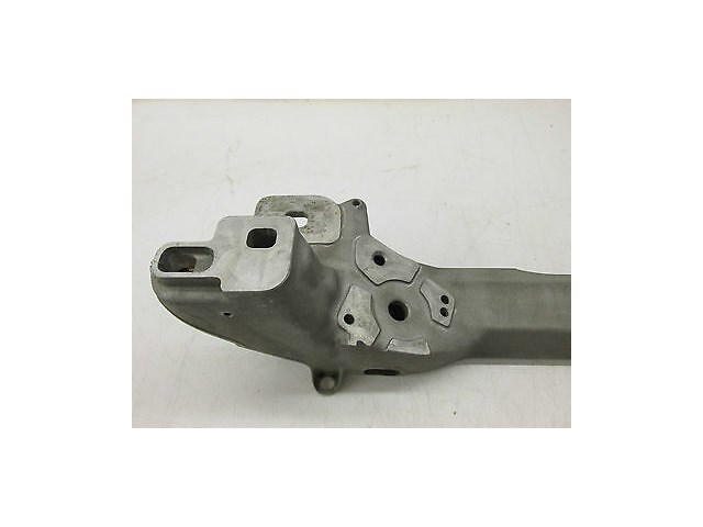 2004-2006 AUDI A8 L QUATTRO D3 OEM FRONT SUB FRAME CROSS MEMBER UNDER CARRIAGE 