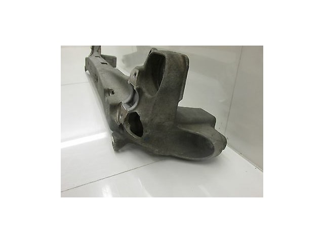  2004-2006 AUDI A8 L QUATTRO D3 OEM FRONT SUB FRAME CROSS MEMBER UNDER CARRIAGE