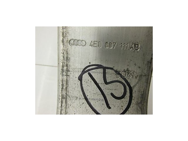  2004-2006 AUDI A8 L QUATTRO D3 OEM FRONT BUMPER SUPPORT REINFORCEMENT BAR 