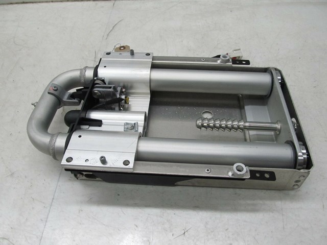 2006-2013 VOLVO C70 T5 OEM LEFT REAR ROLL OVER PROTECTION BAR 