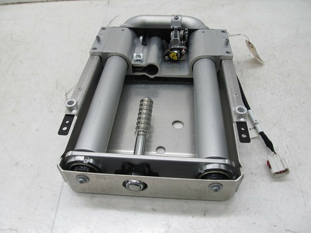 2006-2013 VOLVO C70 T5 OEM LEFT REAR ROLL OVER PROTECTION BAR 