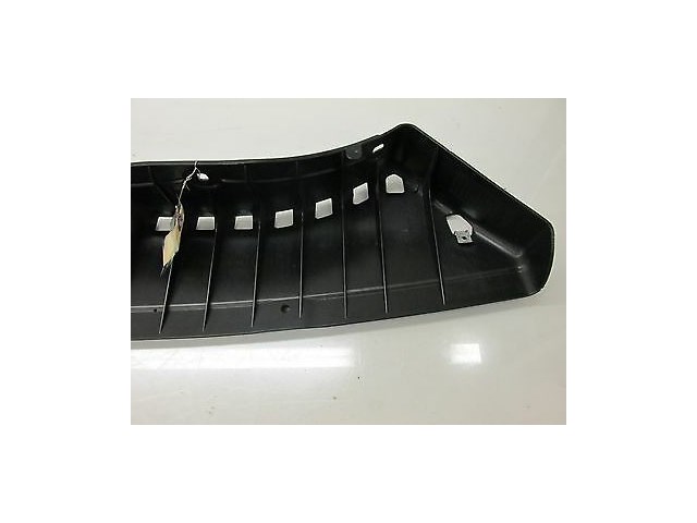 2008-2010 BMW 528i 535i E60 OEM CENTER REAR BUMPER COVER BOTTOM GUIDE PLASTIC