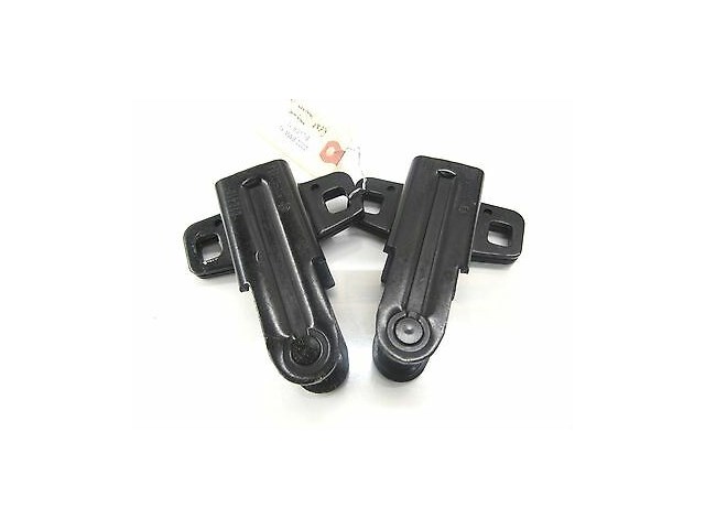 2001-2003 BMW X5 4.4L E53 OEM REAR LOWER TAILGATE CATCH LATCH BRACKET SET PAIR