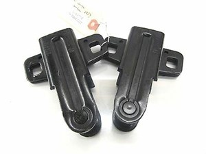 2001-2003 BMW X5 4.4L E53 OEM REAR LOWER TAILGATE CATCH LATCH BRACKET SET PAIR