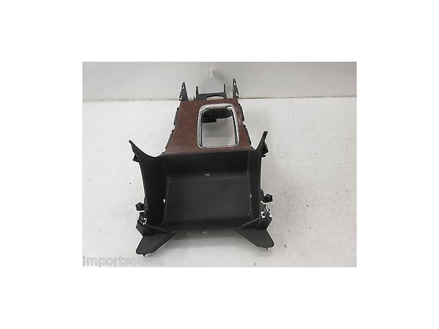 2005-2009 BUICK LACROSSE OEM FRONT CENTER CONTROL AUTOMATIC GEAR SELECTOR BEZEL 