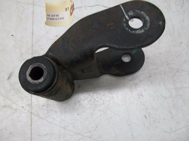 2011-2014 FORD F150 OEM LEFT REAR DRIVER SIDE LEAF SPRING SHACKLE KIT