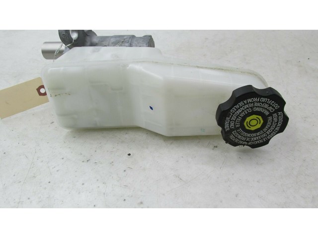 2017-2019 BUICK LACROSSE OEM MASTER BRAKE CYLINDER WITH RESERVOIR  
