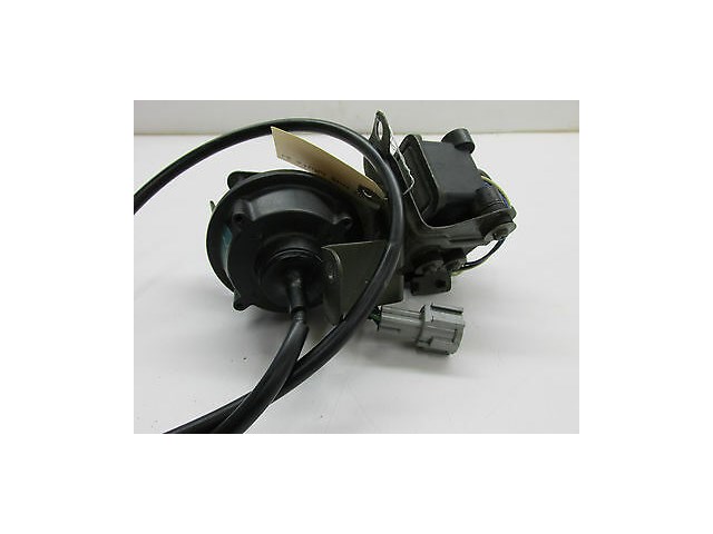 2003-2004 INFINITI M45 OEM CRUISE CONTROL PARTS ASSEMBLY