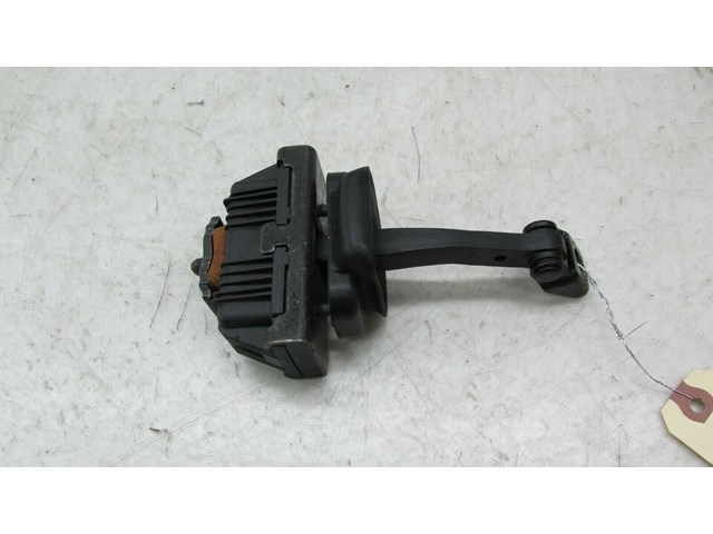  2007-2010 BMW X5 E70 OEM LEFT FRONT DRIVER DOOR CHECK STRAP STOPPER 